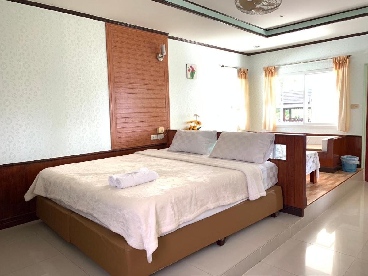 Suanpai Resort 사타힙 외부 사진