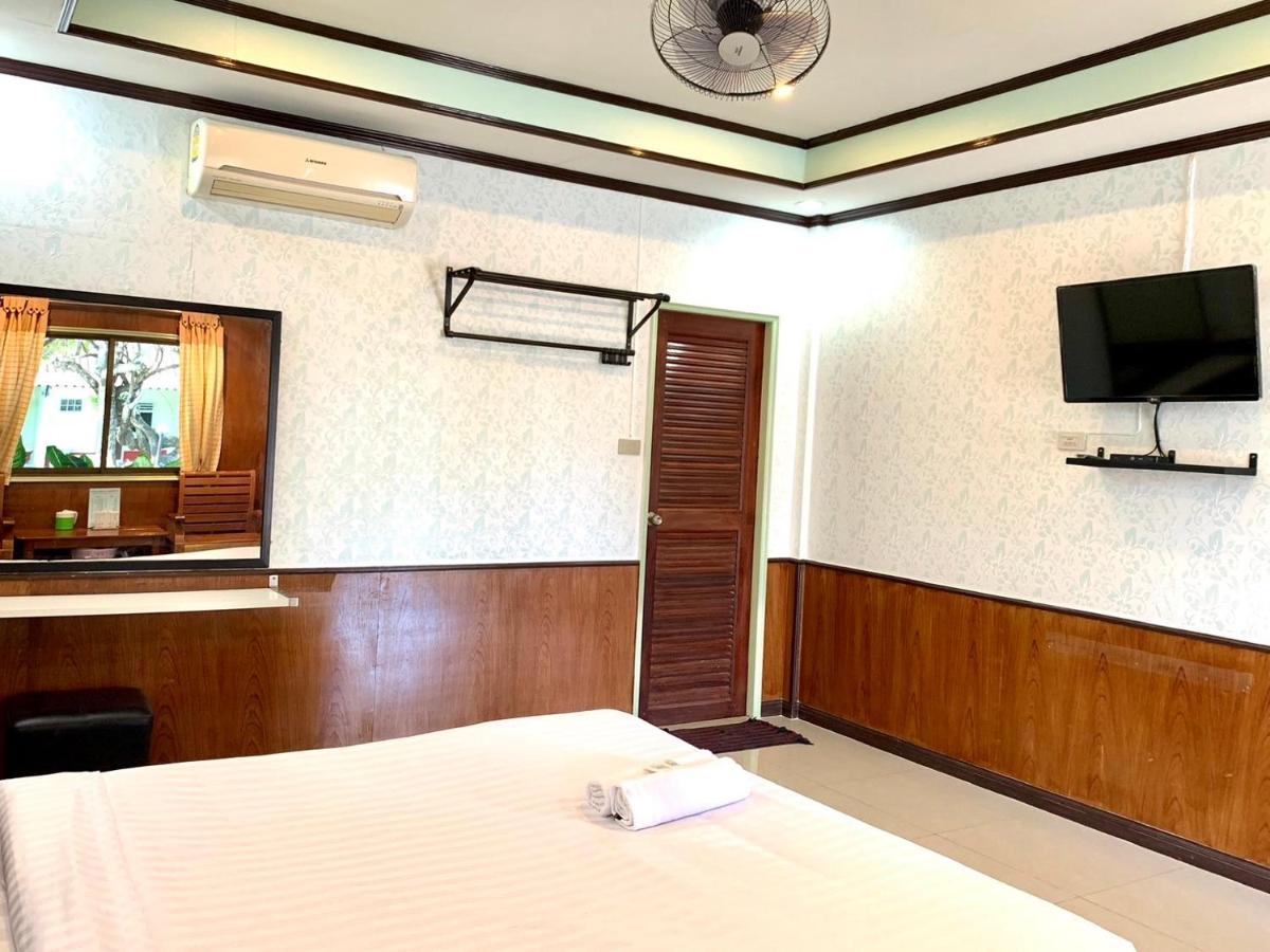 Suanpai Resort 사타힙 외부 사진