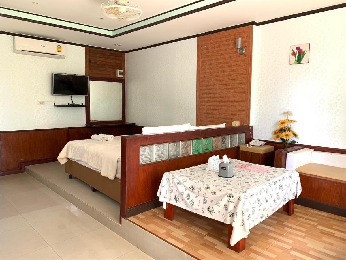 Suanpai Resort 사타힙 외부 사진
