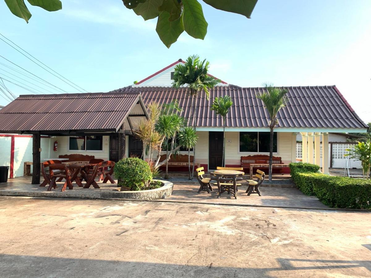 Suanpai Resort 사타힙 외부 사진