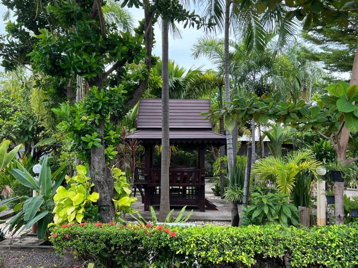 Suanpai Resort 사타힙 외부 사진