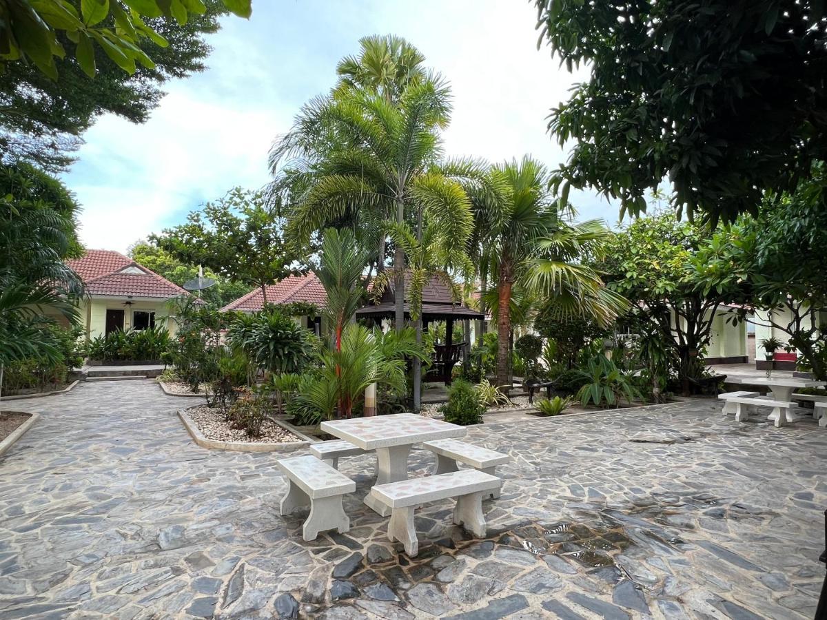 Suanpai Resort 사타힙 외부 사진