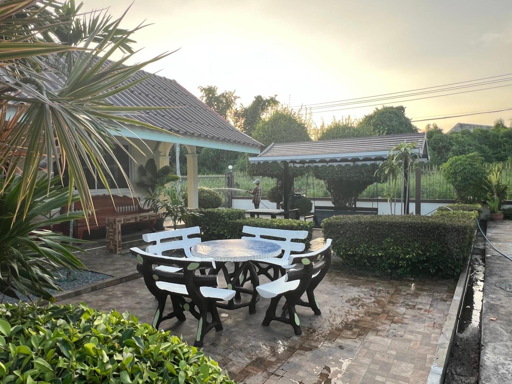 Suanpai Resort 사타힙 외부 사진