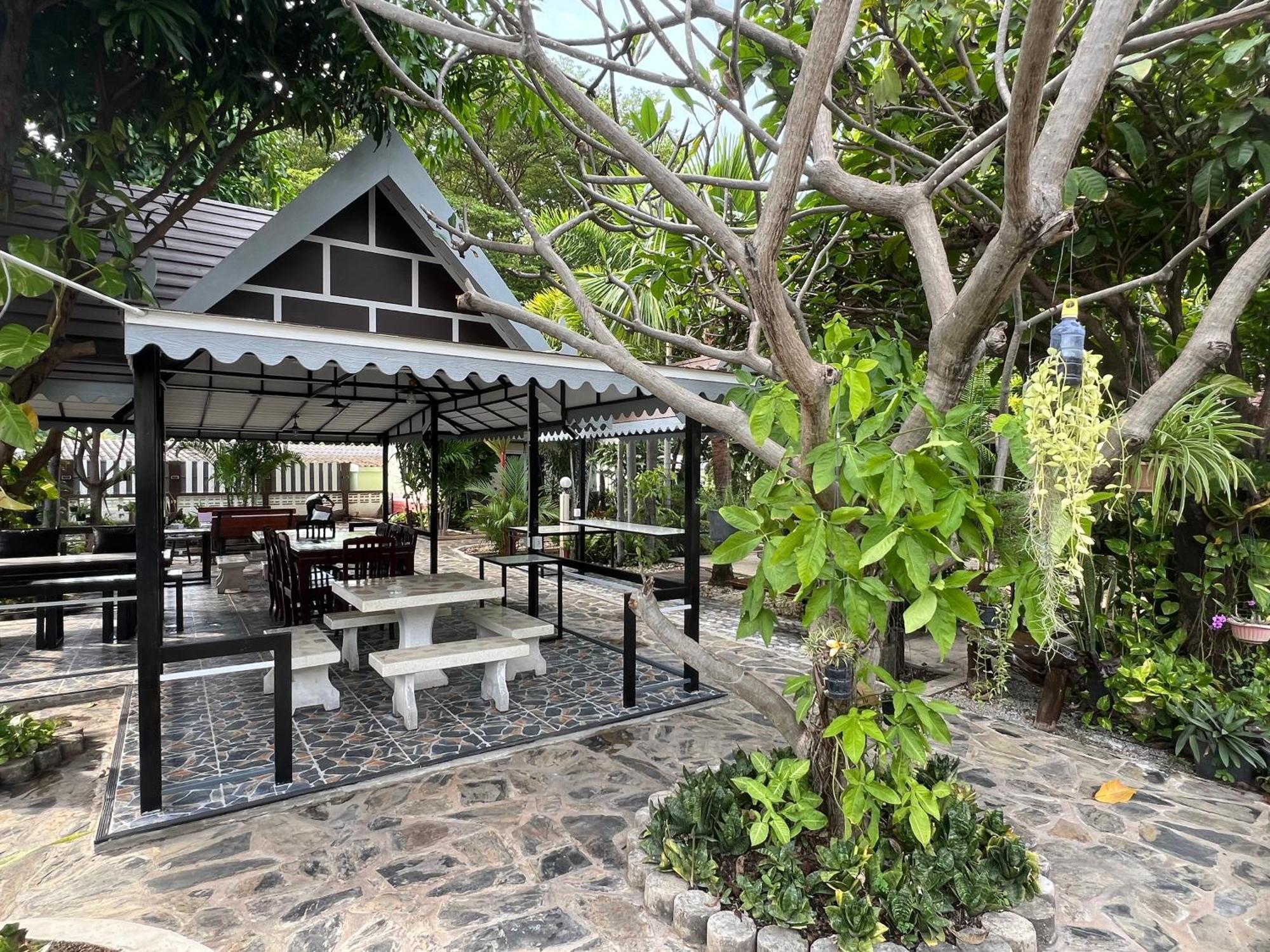 Suanpai Resort 사타힙 외부 사진