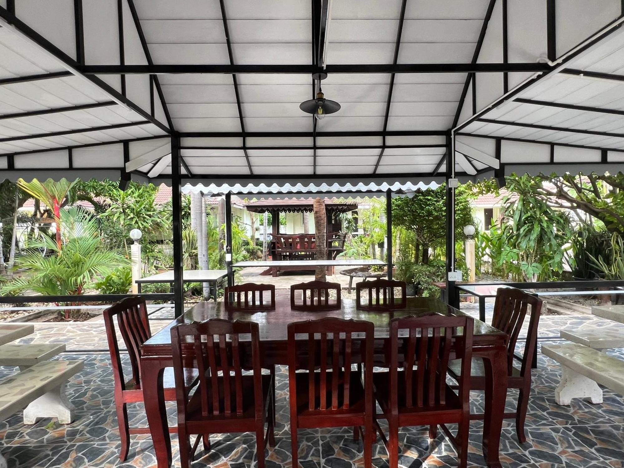 Suanpai Resort 사타힙 외부 사진