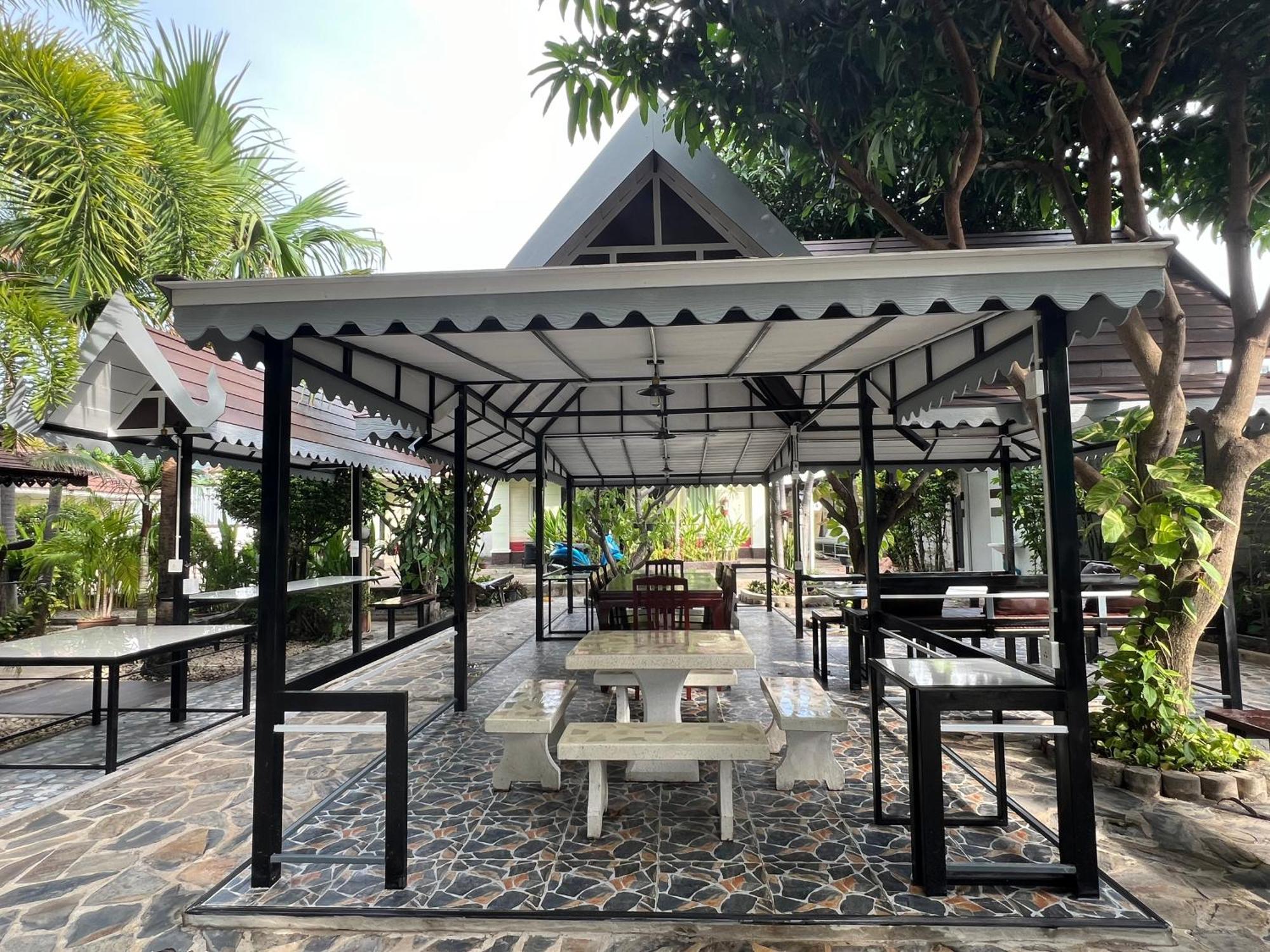 Suanpai Resort 사타힙 외부 사진