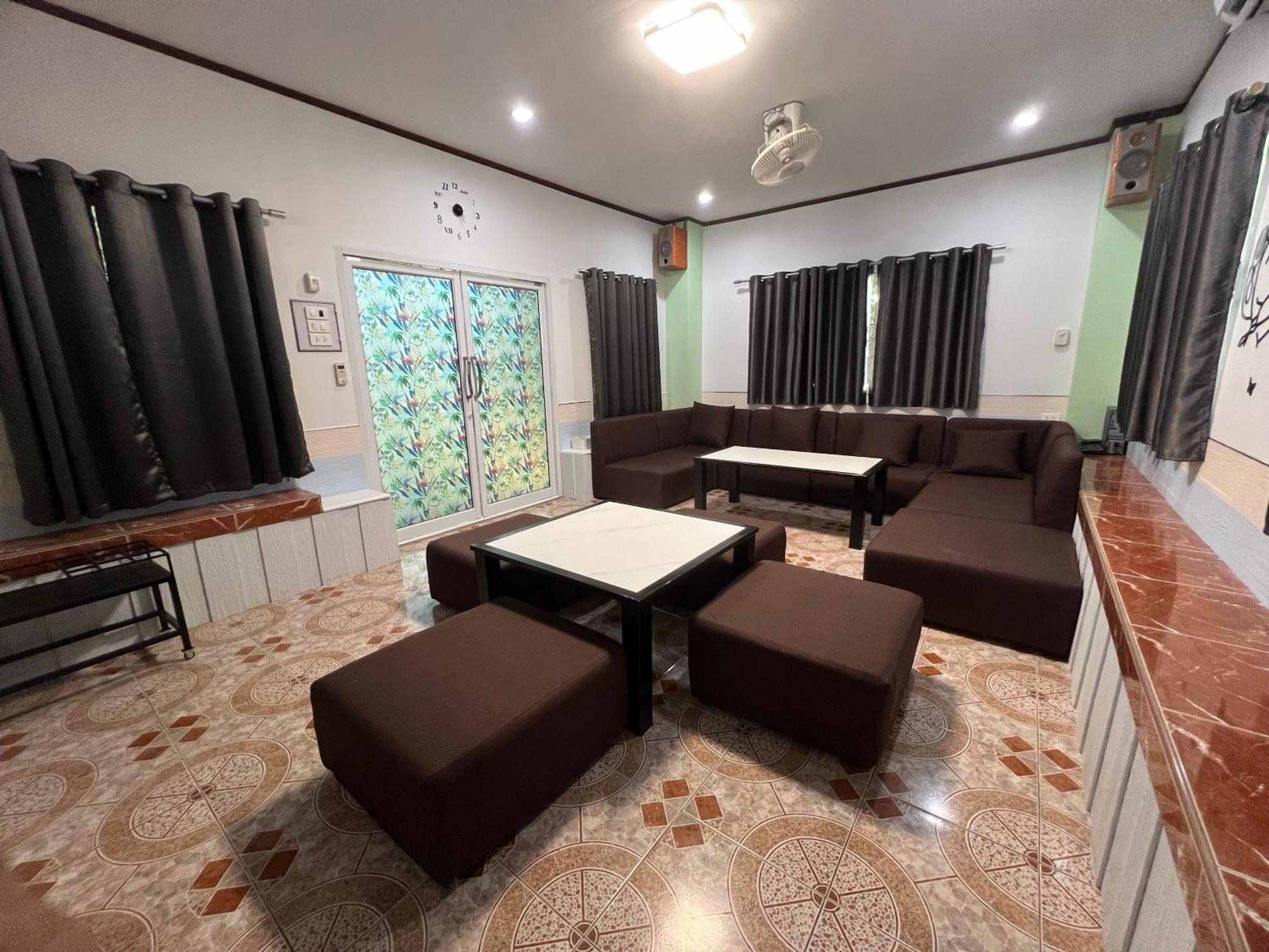 Suanpai Resort 사타힙 외부 사진
