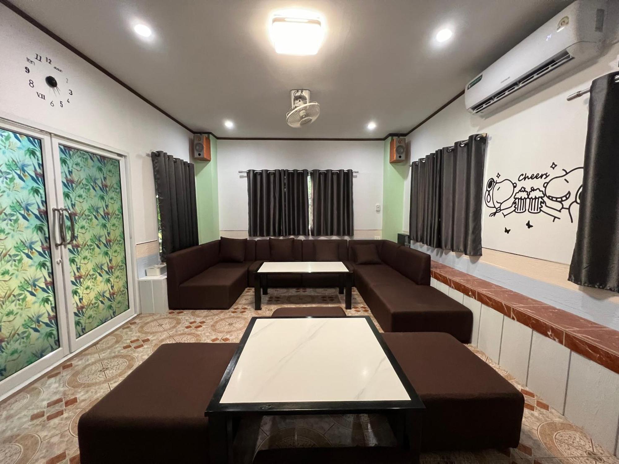 Suanpai Resort 사타힙 외부 사진